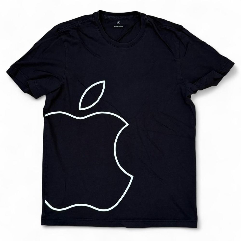 Apple 1 Infinite Loop Cupertino, CA Black Big Graphic T-Shirt Adult Size Small
